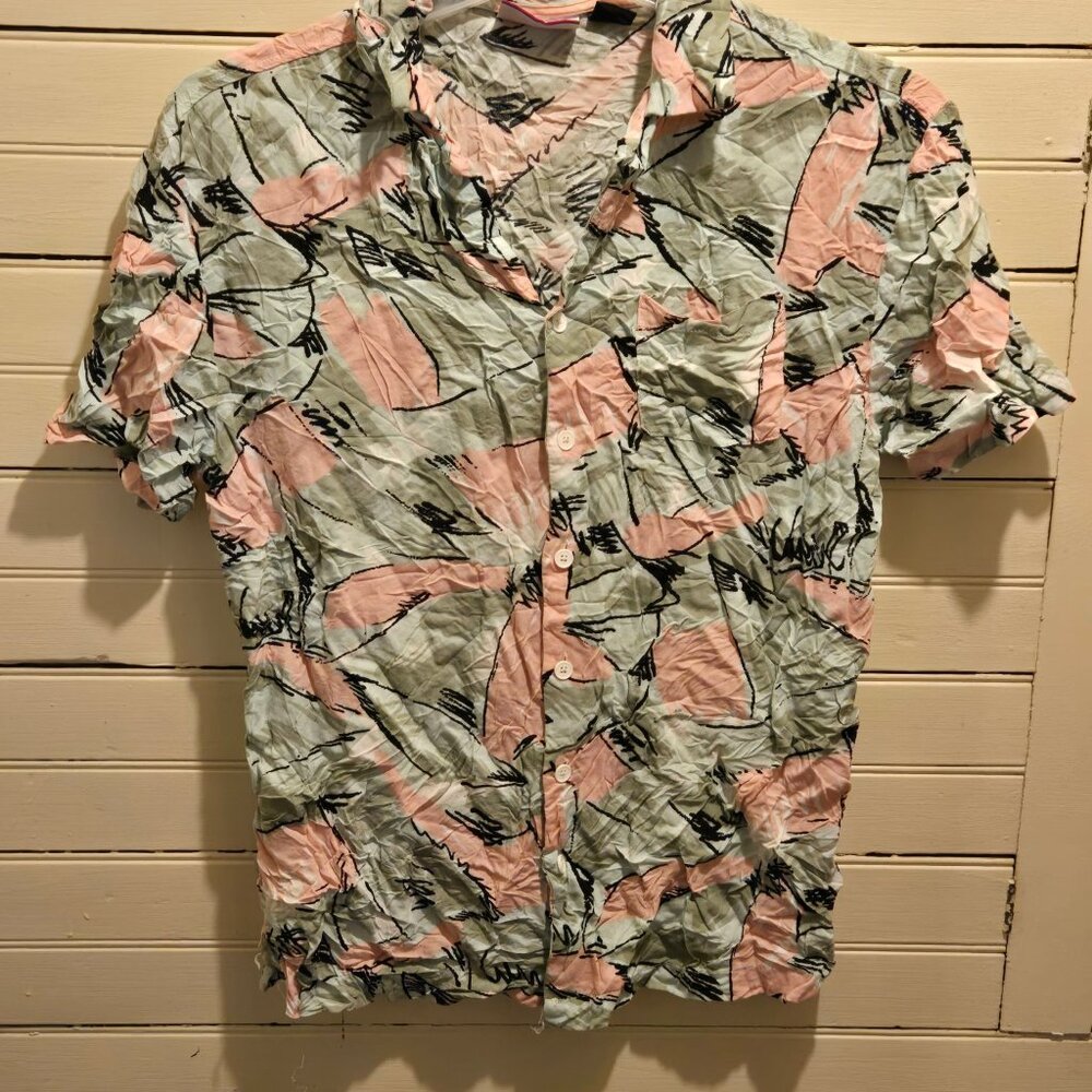 Stranger Things Shirt Mens L Short Sleeve Button Up Abstract Pastel Camp Collar